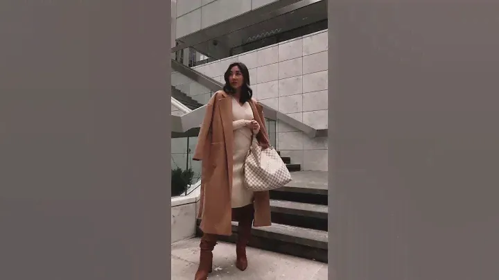 Neutral Workwear Look: Cream Dress, Long Camel Coat and Knee Hight Boots #workwear #springoutfits