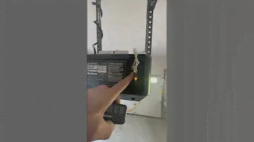 Сумка мужская на плечо однотонная